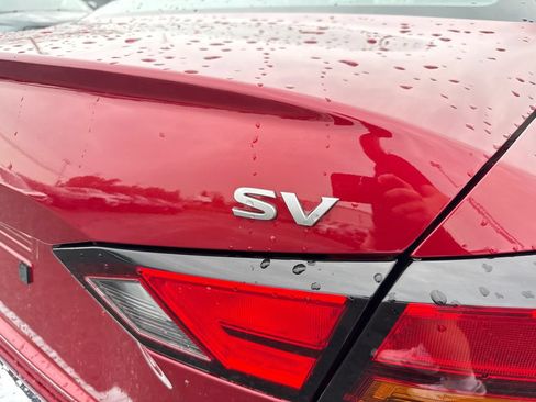 Used 2023 Nissan Altima 2.5 SV AWD/4WD image 10