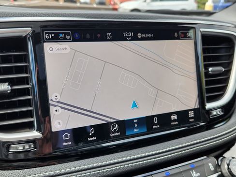 New 2026 Chrysler Pacifica Limited w/ S Appearance Package image 22