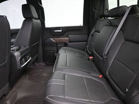 Used 2022 Chevrolet Silverado 3500 High Country w/ Safety Package II AWD/4WD image 18