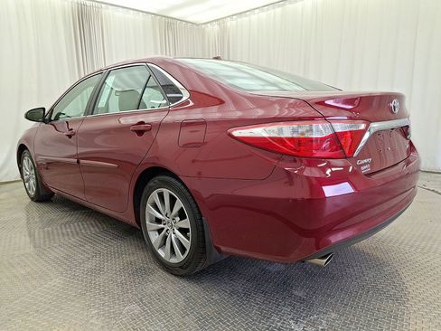 Used 2015 Toyota Camry XLE image 22
