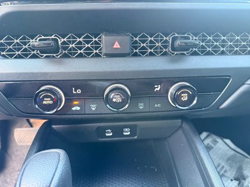 Used 2024 Honda Accord LX image 19