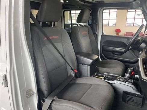 Used 2020 Jeep Gladiator Rubicon w/ Dual Top Group AWD/4WD image 27
