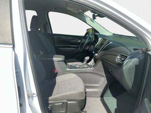 Used 2022 Chevrolet Equinox LT AWD/4WD image 15