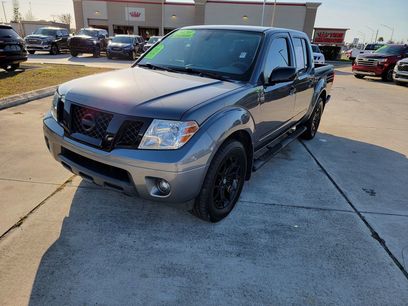 Used 2020 Nissan Frontier SV w/ Midnight Edition Floor Mats