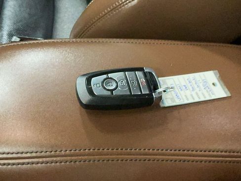 Certified 2021 Ford Bronco Sport Outer Banks w/ Outer Banks Package image 10