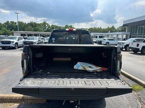 Used 2022 Ford F350 Lariat w/ Tremor Off-Road Package AWD/4WD image 18