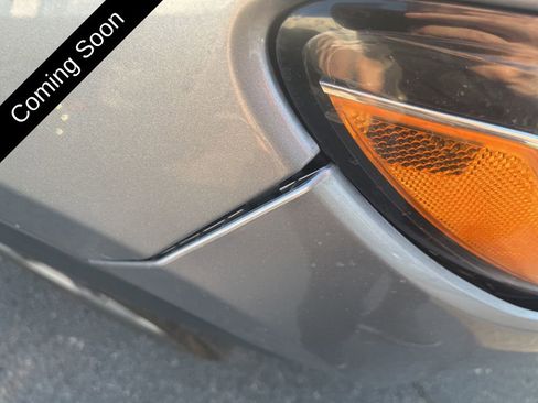 Used 2018 Jeep Compass Limited image 28