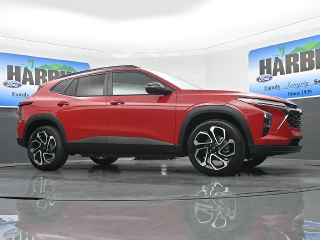 New 2026 Chevrolet Trax RS w/ Driver Confidence Package FWD image 22