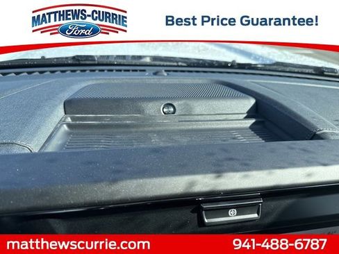 New 2026 Ford F250 Lariat w/ Black Appearance Package image 19