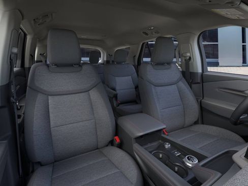 New 2026 Ford Explorer Active AWD/4WD image 10