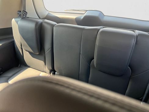 Certified 2023 Nissan Armada SL AWD/4WD image 12