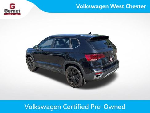 Used 2024 Volkswagen Taos SEL AWD/4WD image 3