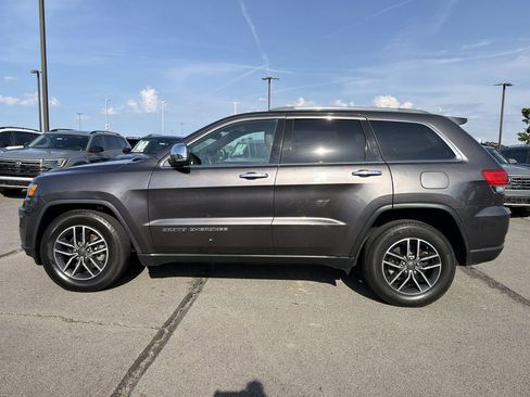 Used 2019 Jeep Grand Cherokee Limited RWD image 2
