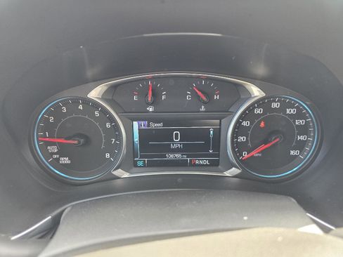 Used 2018 Chevrolet Equinox Premier AWD/4WD image 13