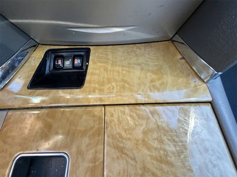 Used 2007 Toyota Camry XLE image 12