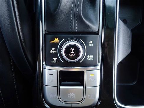 Used 2024 Kia Telluride SX Prestige AWD/4WD image 26