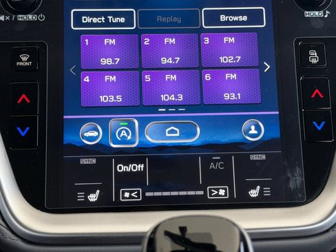 Used 2022 Subaru Outback Premium AWD/4WD image 23