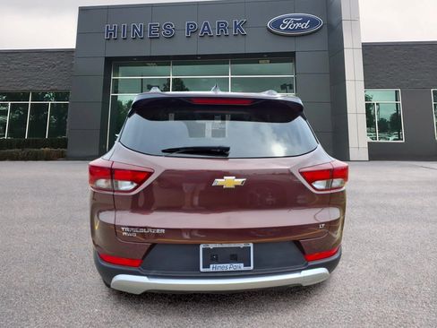 Used 2022 Chevrolet TrailBlazer LT AWD/4WD image 6