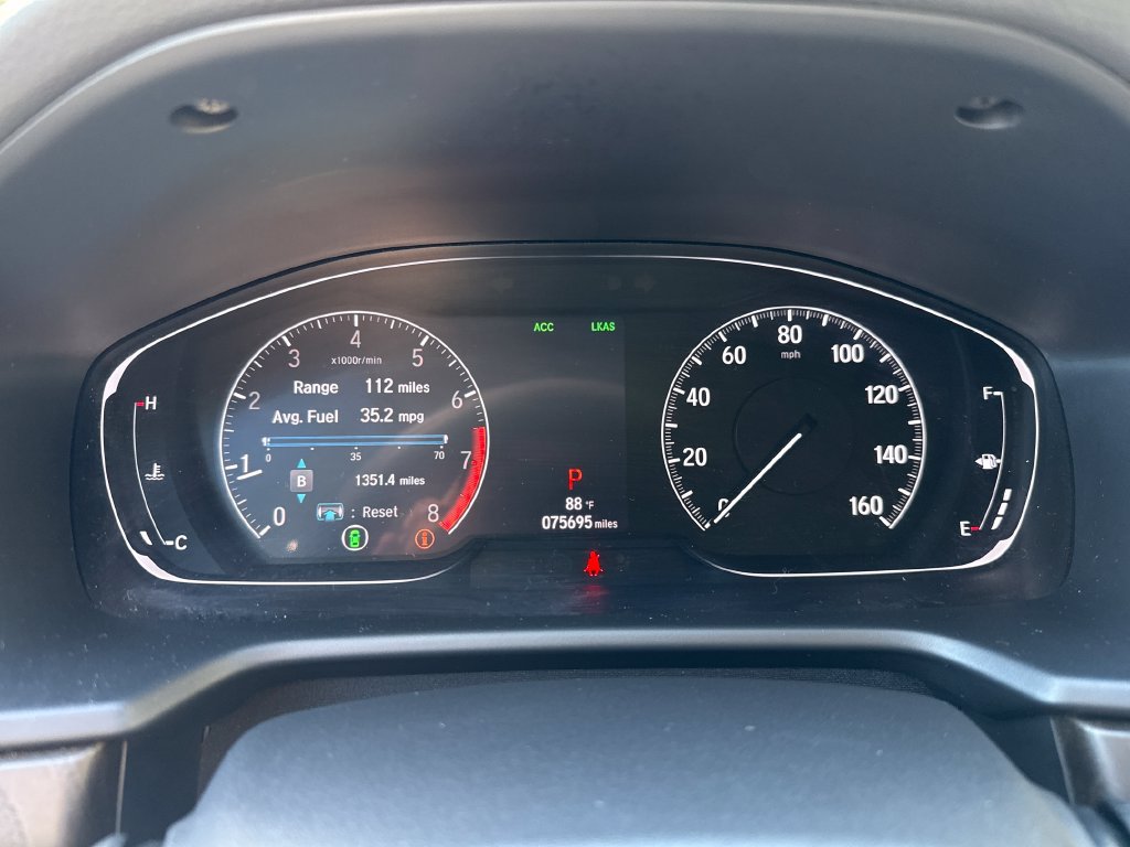 Used 2018 Honda Accord EX image 15