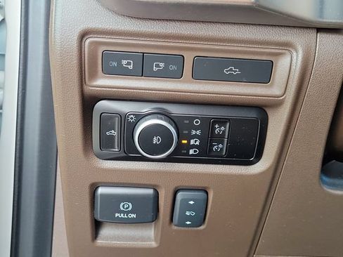Used 2023 Ford F150 King Ranch w/ Equipment Group 601A High AWD/4WD image 17