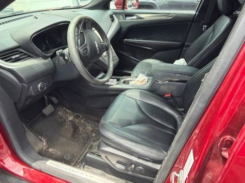 Used 2015 Lincoln MKC FWD image 7