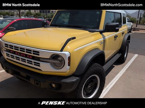 Used 2023 Ford Bronco Heritage Edition AWD/4WD image 1