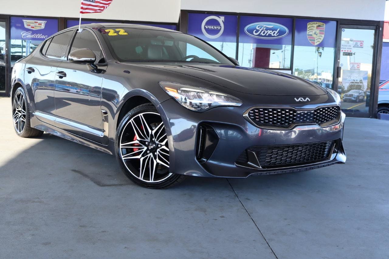 Used 2022 Kia Stinger GT1 AWD/4WD image 3