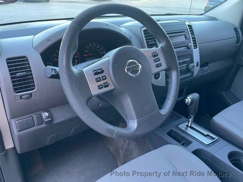 Used 2015 Nissan Xterra X RWD image 13