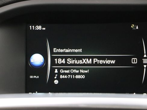 Used 2016 Volvo S60 T5 Cross Country Platinum image 30