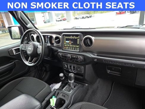 Used 2021 Jeep Wrangler Sport S image 2