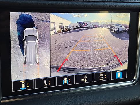 Used 2021 GMC Yukon Denali image 20