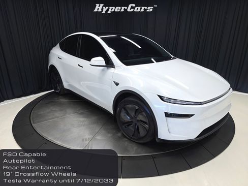 Used 2026 Tesla Model Y Long Range image 1