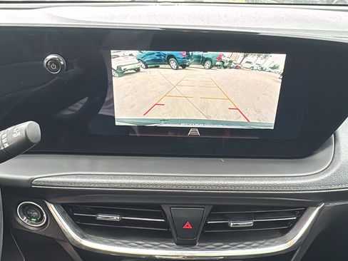 Used 2024 Buick Encore GX Sport Touring image 18