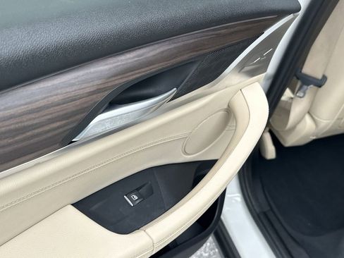 Used 2019 BMW X3 sDrive30i w/ Premium Package image 18