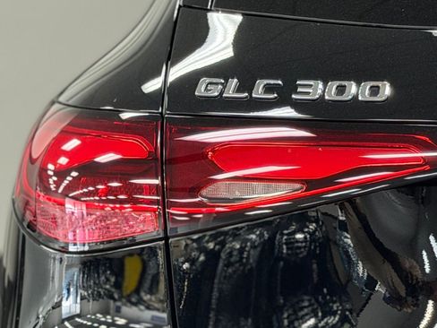 Used 2026 Mercedes-Benz GLC 300 image 13