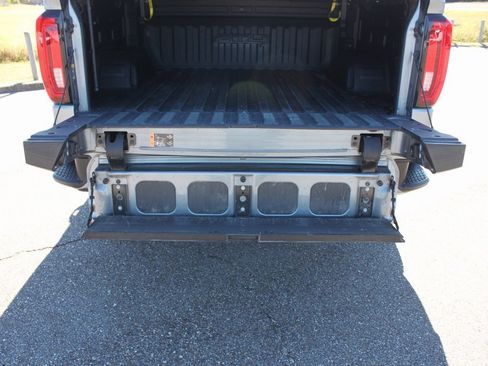 Used 2020 GMC Sierra 1500 AT4 w/ AT4 Premium Package image 23