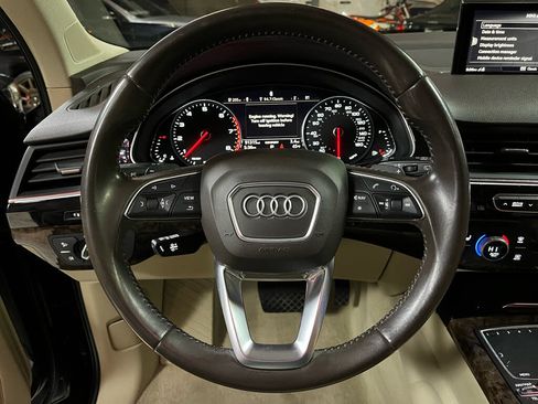 Used 2018 Audi Q7 3.0T Premium Plus AWD/4WD image 12