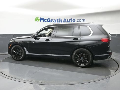 Used 2022 BMW X7 xDrive40i w/ Premium Package AWD/4WD image 29