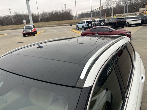 Used 2020 Lincoln Corsair Reserve w/ Equipment Group 201A image 10