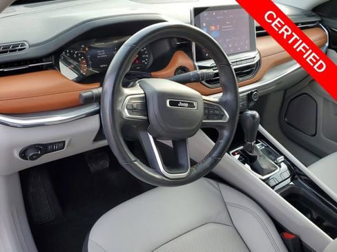 Certified 2022 Jeep Compass Limited image 13