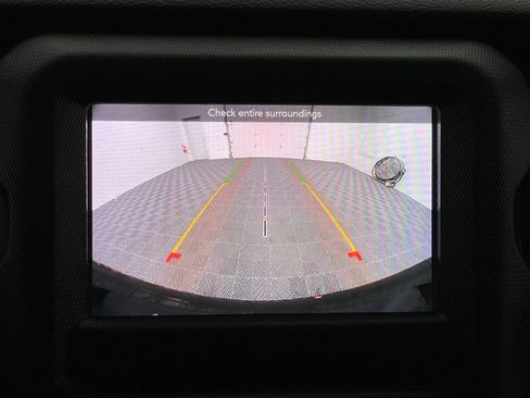 Used 2022 Jeep Wrangler Unlimited Sport AWD/4WD image 4