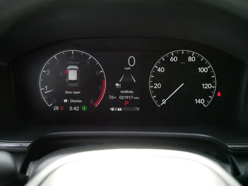 Used 2024 Honda CR-V LX image 21