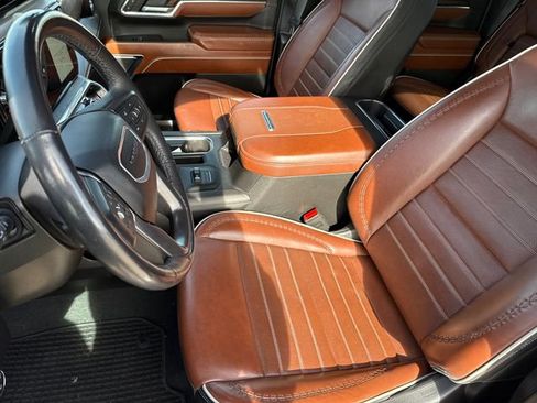 Used 2024 GMC Sierra 2500 Denali Ultimate image 19