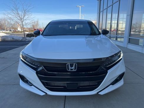 Certified 2022 Honda Accord Sport Special Edition image 9