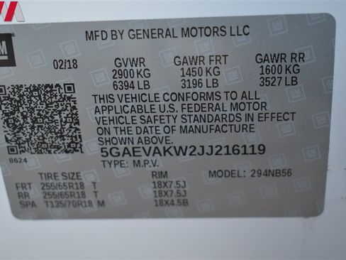 Used 2018 Buick Enclave Essence image 28