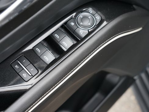 Used 2021 Cadillac Escalade ESV Sport w/ Driver Assist Tech Package image 16