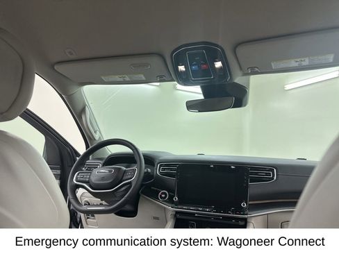 Used 2024 Jeep Wagoneer L 4WD image 25