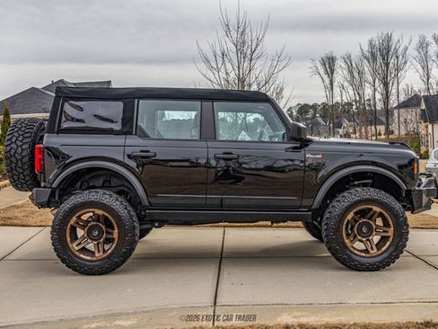 Used 2023 Ford Bronco 4-Door image 9
