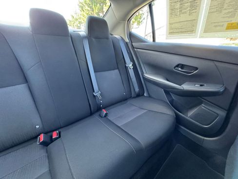 Used 2025 Nissan Sentra SV FWD image 36