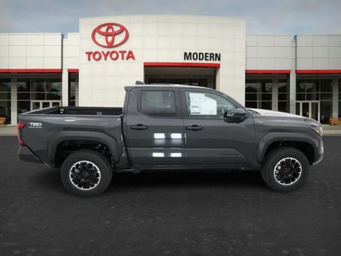 New 2026 Toyota Tacoma TRD Off-Road w/ TRD Off Road Premium Package AWD/4WD image 25